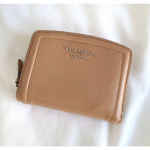 Kate Spade Wallet Snap & Zipper Closure Tan Size OS
